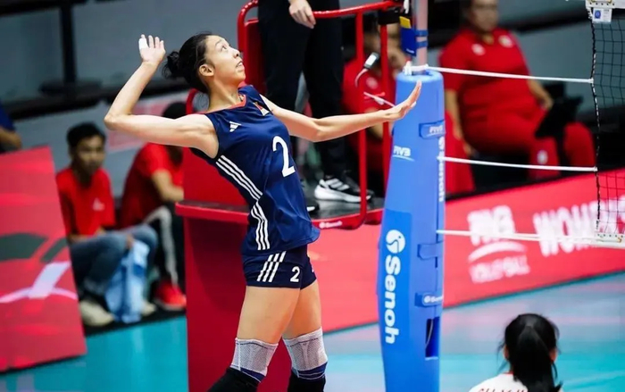 中国女排边攻该这么配：身高弹跳才是关键，杨舒茗黄悦鑫要换位|庄宇珊|主攻|身体|国家队|脱轨_新浪新闻